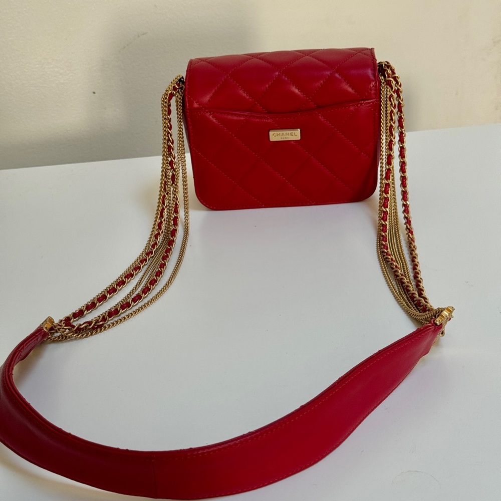 Chanel Cambon Mini Red Lambskin Flap Bag - Picture 5 of 14